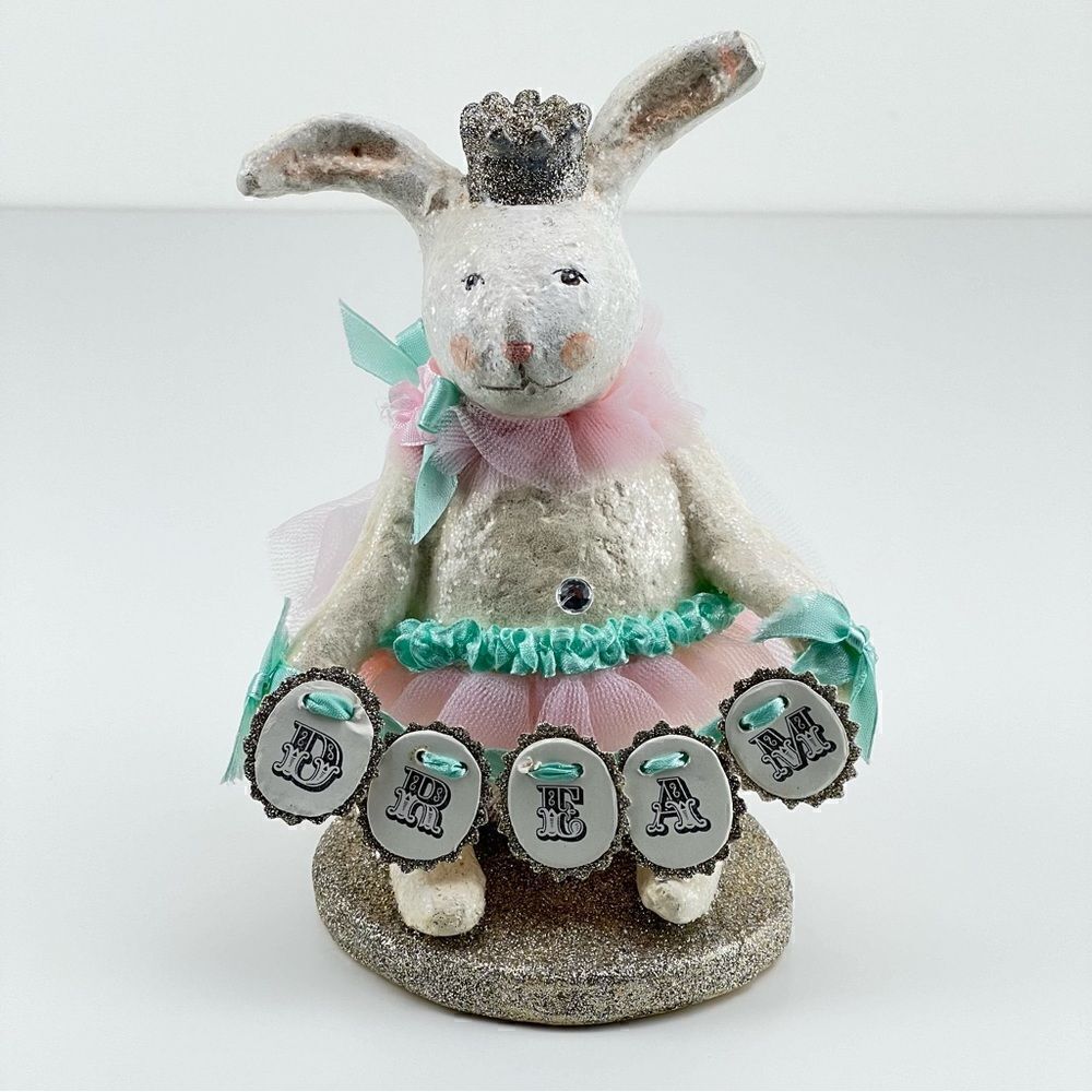 Heather Myers BUNNY RABBIT Figurine Easter Dream